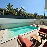 Tropical By Caparica Experience * Charneca (Setubal)