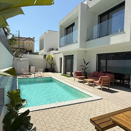 Tropical By Caparica Experience * Charneca (Setubal)