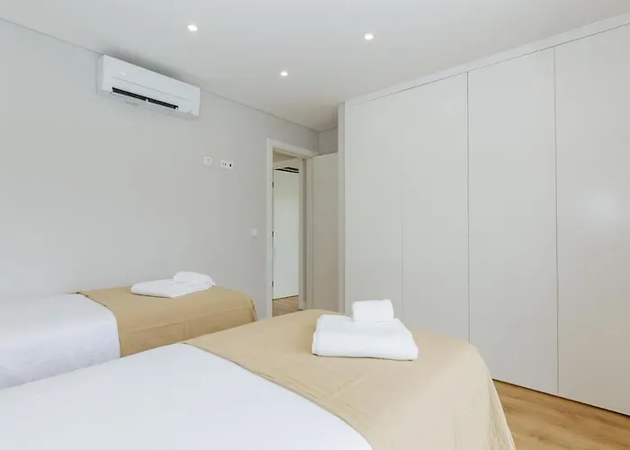 Tropical By Caparica Experience