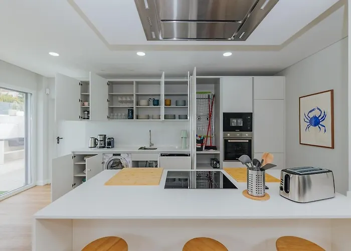 Tropical By Caparica Experience