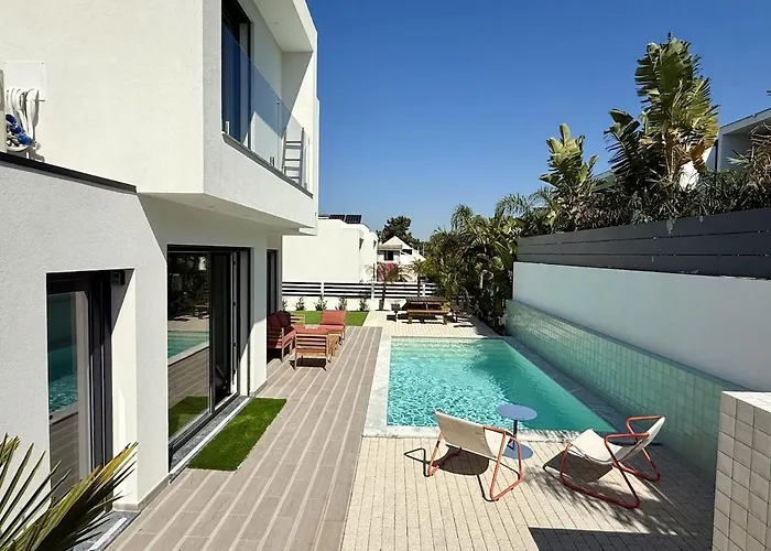 Tropical By Caparica Experience Villa *