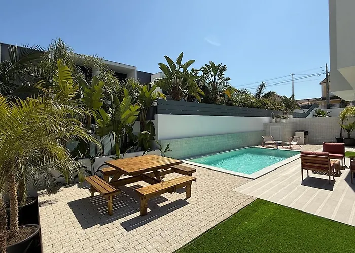 Villa Tropical By Caparica Experience Charneca (Setubal)