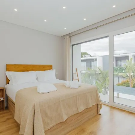 Villa Tropical By Caparica Experience