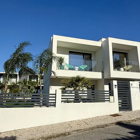 Tropical By Caparica Experience * Charneca