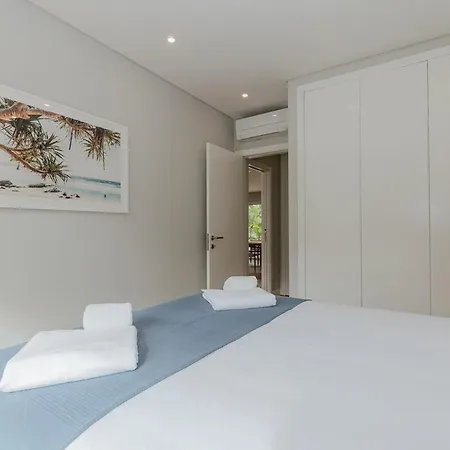 Tropical By Caparica Experience