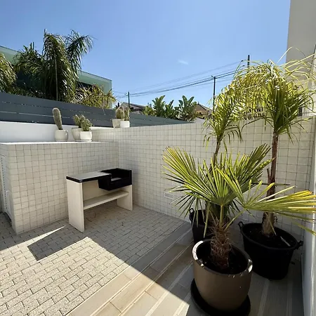 Tropical By Caparica Experience Charneca (Setubal)