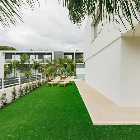 Tropical By Caparica Experience Charneca