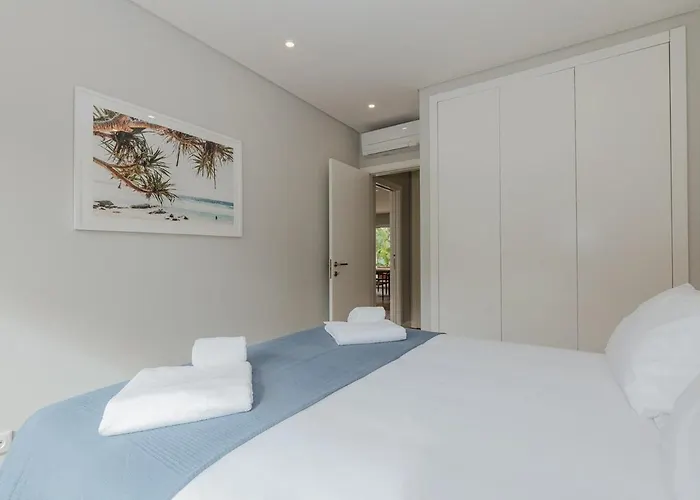 Tropical By Caparica Experience